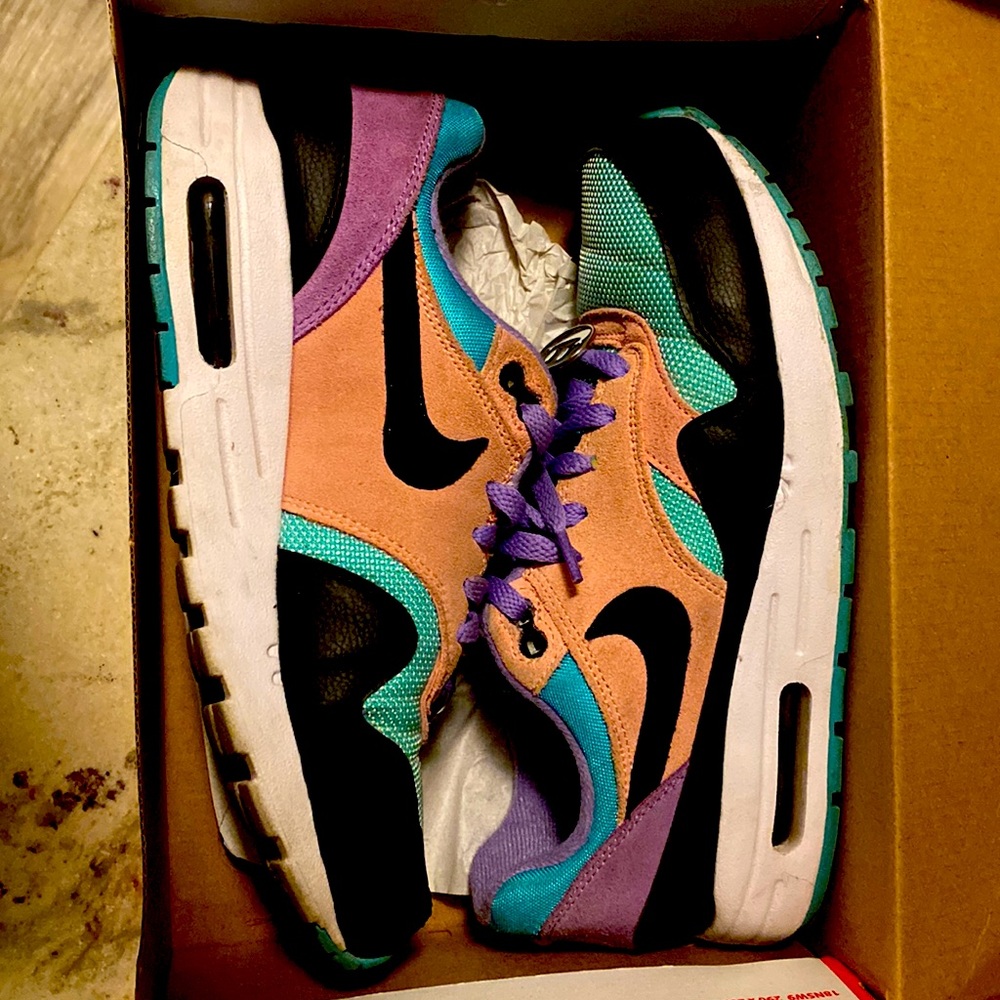 Nike air max 1NK Day (GS) 7Y